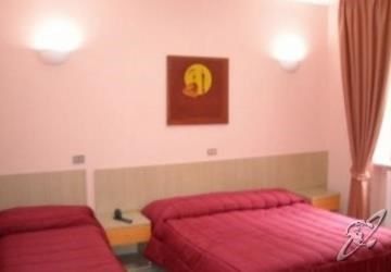 Hotel New Baby 卡塞塔 外观 照片